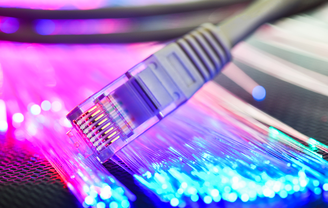 Instalación de fibra óptica mediante máquina sopladora: rapidez y eficiencia - INSFOAMA - Extremadura